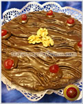 Torta Browni con nuez, bañada en chocolate con copos de dulce de leche - Maria Franco - Catering & Reposteria